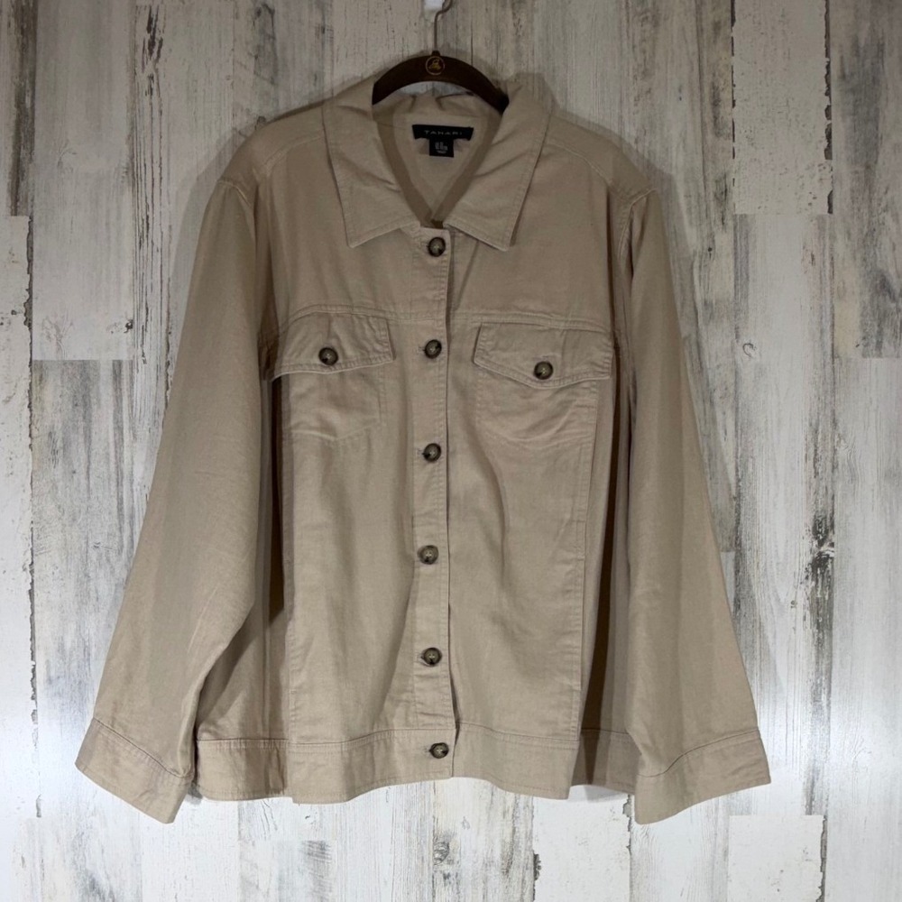 Tahari Linen Blend Trucker Jacket 2X Beige Utility Coastal Neutral Versatile NEW